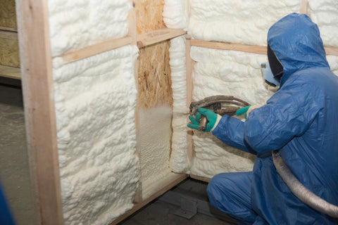 Spray Foam Insulation in Winter: Tips for Success